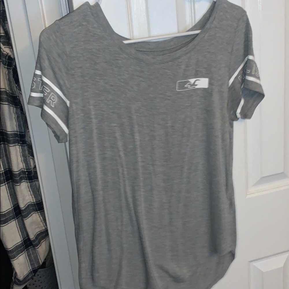 Graphic tee